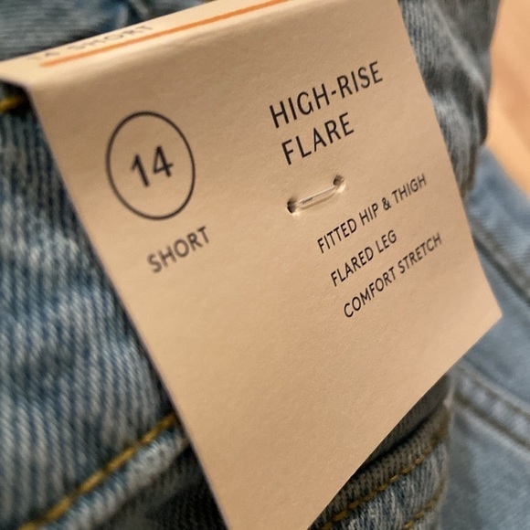 Women's High-Rise Flare Jeans - Universal
Thread™ Light Wash 14 Short - Picture 7 of 7